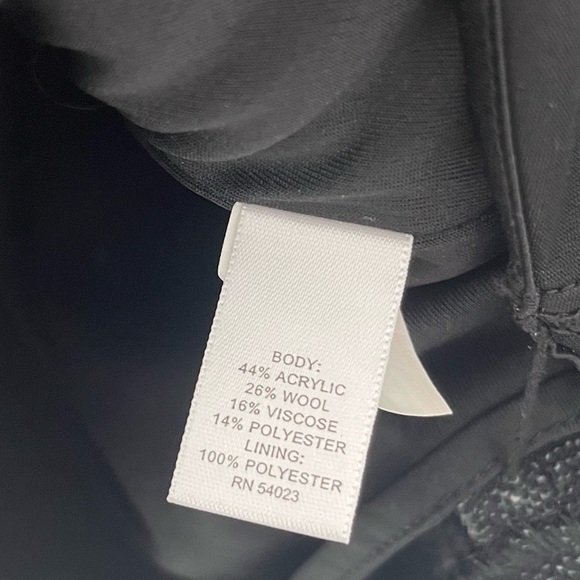 BANANA REPUBLIC Italian Wool Blend Gray Karine Tweed Skirt | Size 8 - Picture 4 of 6